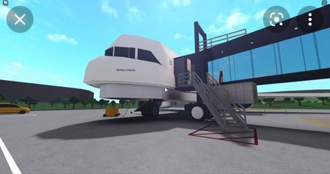 Bloxburg Airport Ideas, Bloxburg Airplane, Bloxburg Airport, Bloxburg Designs, Bloxburg Rooms, Bloxburg City, Bloxburg Interior, Airport Hacks, Bloxburg Builds