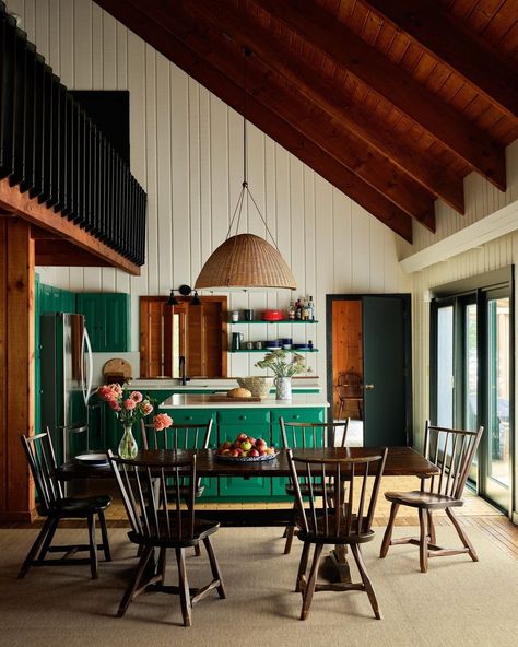 Interiors • Instagram Coastal Farm House, Craftsman Dining Room, Classic Cottage, Ski House, Vintage Inspired Decor, Rustic Dining Room, Aesthetic Green, Lake Cabins, Cabin Style