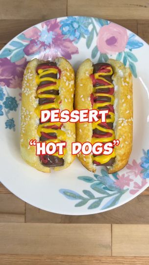 340K views · 2.6K reactions | DESSERT HOT DOGS made from Twinkies and Twix! Perfect for summer parties and bbqs #easydesserts #easydessertrecipe #easydessertideas #kidapprovedfood #twinkies #twixbars #hotdogs #hotdogsummer #4thofJuly #bbq #BBQSeason #bbqdessert | Easy Recipes, Lifestyle & Weight Loss Coaching | Easy Recipes, Lifestyle & Weight Loss Coaching · Original audio Twinkie Dogs, Twinkie Desserts Ideas, Desserts Made With Twinkies, Twinkie Strawberry Dessert, Twinkie Corn Dogs, Twinkie Hot Dog, Bbq Desserts, Holiday Snacks, Patriotic Holidays