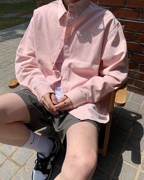 Pink Outfit Men Summer, Pastel Boy Outfit, Pink Outfits Men, Pink Button Up Shirt Outfit, Pastel Outfit Men, Coquette Men, Pink Shoes Outfit, Outfit Inspo Men, White And Black Shoes