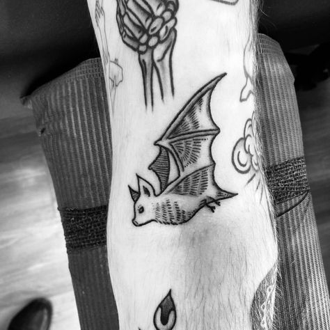 Line Work Bat Tattoo, Bat Tattoo Linework, Satanic Tattoos, Art Deco Tattoo, Tattoo Techniques, Bat Tattoo, Bat Art, Pinterest Style, Tattoo Apprentice