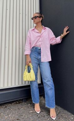 Pink Striped Shirt Outfits, Pink Striped Button Up Shirt Outfit, Pink Shirt Blue Jeans Outfit, Pink Pinstripe Shirt Outfit, Linen Striped Shirt Outfit, Pink Stripe Shirt Outfit, Playful Outfits For Women, Pink And Blue Aesthetic Outfit, Pink Oxford Shirt Outfit