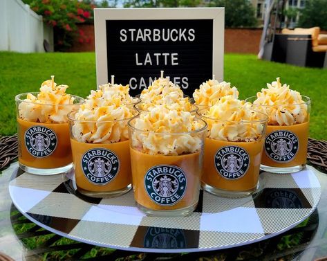 Starbucks Candle, Starbucks Cafe, Drink Candles, Candy Candle, Diy Candles Homemade, Body Candle, Homemade Scented Candles, Sweet Candles, Soya Mumu