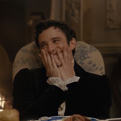 An Offer From A Gentleman, Offer From A Gentleman, Benedict Bridgerton, London Boy, Julia Quinn, A Gentleman, Pretty Men, Series Movies, Reaction Pictures