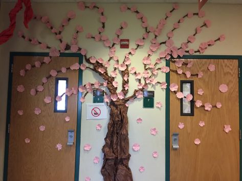 Cherry Blossom Door Decoration, Cherry Blossom Tree Decoration, Cherry Blossom Tree Room Decor, Sakura Tree Decoration, Japanese Classroom Decor, Japan Bulletin Board, Cherry Blossom Classroom Decoration, Cherry Blossom Bulletin Board, Diy Cherry Blossom Tree