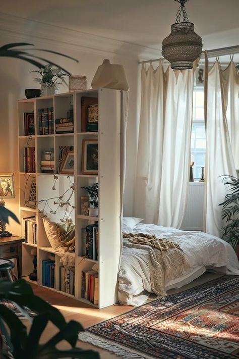 Room Divider Ideas Bedroom, Bedroom Divider, One Room Apartment, Studio Apartment Living, Studio Apartment Design, Indian Interiors, Deco Studio, House Deco, Shared Bedroom