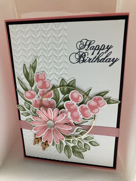 Stampin Up Card Designs, Newest Stampin Up Cards, Stampin Up Flower Cards, Stampin Up Birthday Cards For Women, Stampin Up Cards Newest, Stampinup Cards Newest, Cheerful Daisy, Cheerful Daisies, Designer Paper Cards