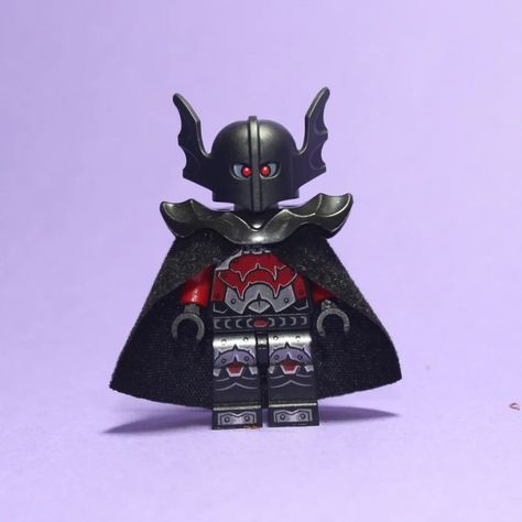 Lego Fantasy Minifigures, Medieval Names, Master Manipulator, Medieval Lego, Lego Dnd, Lego Medieval, Custom Minifigures, Lego Inspiration, Lego Custom Minifigures