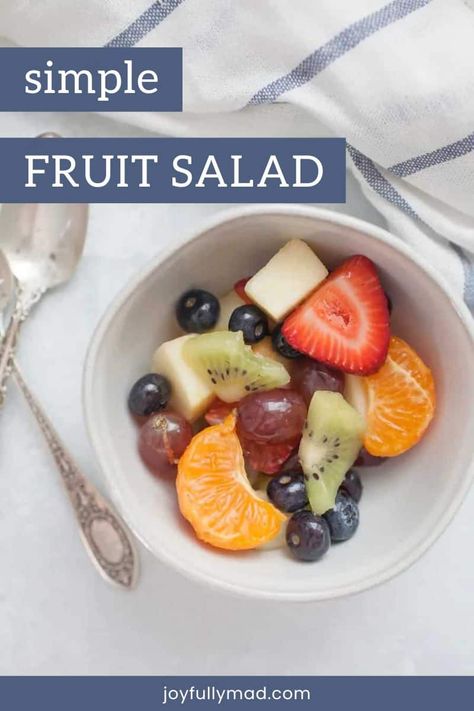 Stop buying fruit salad! This Simple Fruit Salad recipe is a classic. It's a vibrant side dish for breakfast, brunch, showers, parties, or even dessert! Feel free to customize with whatever fruit you have on hand. Fruit Salad Brunch Ideas, Breakfast Fruit Salad Easy, Fruit For Breakfast Ideas, Simple Fruit Salad, Fruit For Breakfast, Christmas Fruit Salad, Breakfast Fruit Salad, Dressing For Fruit Salad, Breakfast Fruit