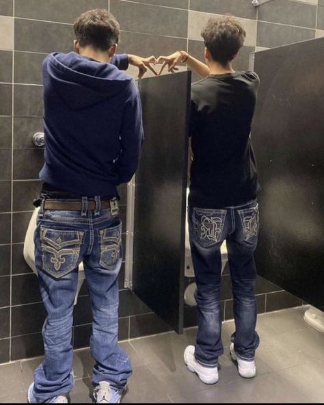 sebastian on Twitter: "me and the boys in the club bathroom… " Rock Revival Outfit, Club Bathroom, Rock Revival Jeans Mens, Me And The Boys, Daily Fits, Jean Fits, Masc Fashion, Sagging Pants, Jeans Outfit Men