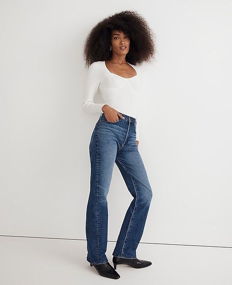 The '90s Straight Jean | Madewell Mom Jeans Outfits, Mom Jeans Outfit, Jeans Outfits, 90s Inspired, Jean Outfits, Straight Jeans, Snug Fit, Old School, Madewell