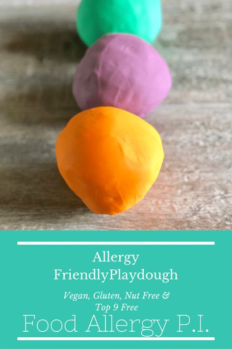 Soft Playdough Recipe, Gluten Free Playdough, Chemical Free Food, Edible Playdough, Natural Food Dye, Preschool Mom, Natural Food Coloring, Playdough Recipe, Food Allergens