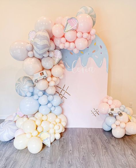 Ice Cream Birthday Backdrop, Ice Cream Party Backdrop, Ice Cream Backdrop, 3rd Birthday Party For Girls, Ice Cream Birthday Party Theme, Backdrop Balloon, Balloon Business, Ice Cream Party Theme, Candy Theme Birthday Party