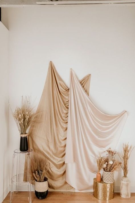 Boho Photography Studio, Ruangan Studio, Photo Studio Design, Photography Studio Decor, Boho Photography, Photography Studio Design, Photography Studio Setup, Photoshoot Backdrops, Home Studio Photography