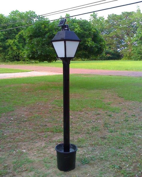 Solar Power Lamp Post Street Lamp Post, Solar Lamp Post, Garden Lamp Post, House Numbers Diy, Solar Lights Diy, Outdoor Lamp Posts, Solar Power Diy, Gas Lamp, Lantern Post