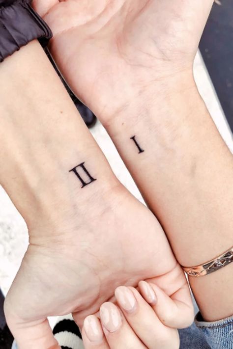 Best Friend In The World, Matching Bff Tattoos, Professional Tattoo Kits, Baby Tattoo Designs, Romantic Tattoo, Brother Tattoos, Tattoo Placements, Matching Sister Tattoos, Sister Tattoo