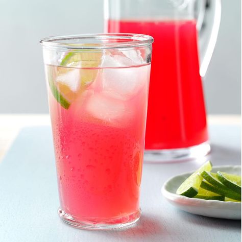 Cranberry Limeade, Nonalcoholic Party Drinks, Best Non Alcoholic Drinks, Limeade Recipe, Ginger Cocktails, Honey Simple Syrup, Moroccan Mint Tea, Party Drinks Alcohol, Lime Peel