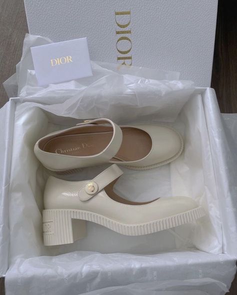 una on Twitter: "dior d-doll pump… " Dior Aesthetic, Dior Girl, Dr Shoes, Shoe Inspo, Aesthetic Shoes, Swag Shoes, Miss Dior, Pretty Shoes, Dream Shoes