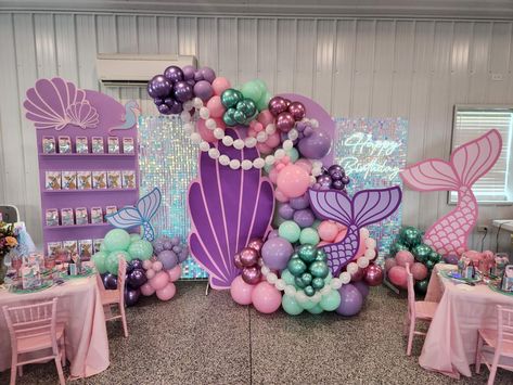 Mermaid Lagoon First Birthday | CatchMyParty.com Mermaid Birthday Party Ideas, Little Mermaid Birthday Party, Ariel Birthday Party, Ariel Birthday, Birthday Mermaid, Mermaid Photos, Mermaid Lagoon, Little Mermaid Birthday, 1st Birthday Decorations