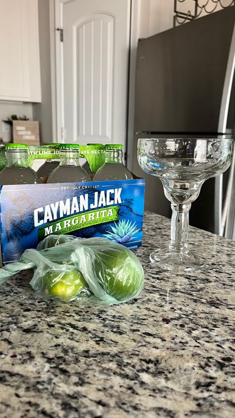 Cayman Jack, Cayman Jack Margarita, Natural Flavors, Drinks