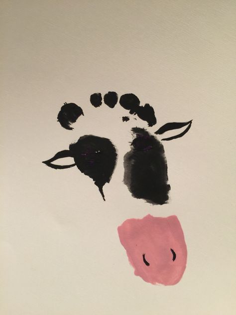 Claras footprint as a cow with purple eyeshadow!!! Cow Footprint Art, Cow Footprint, Farm Vbs, Cow Crafts, Cow Artwork, Baby Development Activities, Cow Craft, Toddler Painting, Footprint Craft