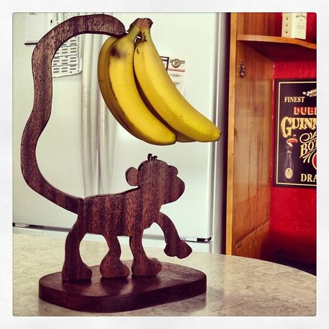 Wooden Banana Holder, Humidor Woodworking Plans, 4x4 Crafts, Monkey Banana, Banana Holder, Woodworking Jigsaw, Best Jigsaw, Woodworking Tools For Sale, Monkey And Banana