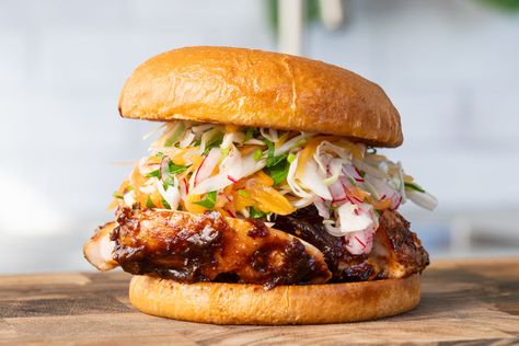 Smoked chicken sandwich Smoked Chicken Wraps, Smoked Shredded Chicken, Salad With Smoked Chicken, Grilled Chicken Sandwich On Sourdough, Smoked Chicken Halves, Smoked Turkey Sandwich, Chicken Lunch, Fried Chicken Sandwich, Bbq Sauce Recipe