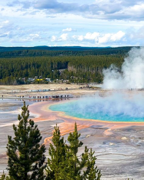 Yellowstone & it’s diversity 🦬🫶🏻 Shot on iPhone… 1. The Largest Hot Spring in the US - Grand Prismatic Spring 2. ⁠Bison as seen from our car window. Lamar Valley is the best spot for wildlife viewing. Dusk & dawn being the most favorable times. 3 & 4. Grand Prismatic Spring from its overlook. No better vibrant view than this. 5. A morning view from our cabin. 6. ⁠Mammoth Hot Springs Boardwalk 7. ⁠Rustic cabins - one of our stays 8. ⁠The Grand Canyon of the Yellowstone 9. ⁠Mammoth Hot... Mammoth Hot Springs, Grand Prismatic Spring, Grand Prismatic, Lamar Valley, Rustic Cabins, Shot On Iphone, Iphone 1, Morning View, The Grand Canyon