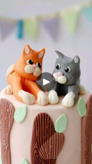 886 reactions · 166 shares | Easy cats cake topper  #catcaketopper #fondantcat #catcake #fondantfigurines # caketoppertutorial #howtomakecaketopper | Cake Topper Street/ Easy to follow video tutorials | cake.topper.street · Original audio Cats Cake, Cat Cake Topper, Diy Videos Tutorials, Cat Cake, Diy Videos, Video Tutorials, Fun Desserts, How To Make Cake, Cake Topper