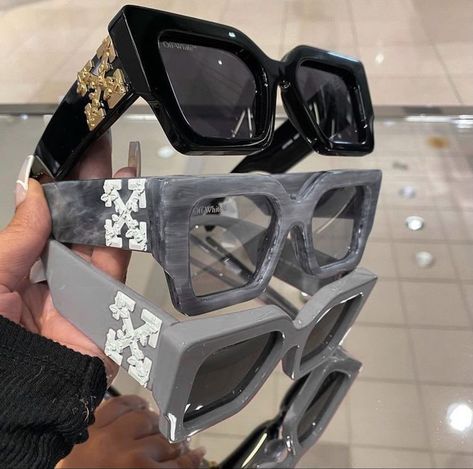 Eye Glasses Aesthetic, Designer Shades Sunglasses, Pretty Sunglasses, Trendy Glasses, Cute Sunglasses, نظارات شمسية, White Sunglasses, Cute Glasses, Fashion Eye Glasses