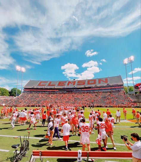 Clemson Aesthetic, Clemson Stadium, Clemson Wallpaper, Clemson Art, Clemson Campus, Clemson Gameday Outfit, Clemson Gameday, I Know What I Want, Rocky Top Tennessee