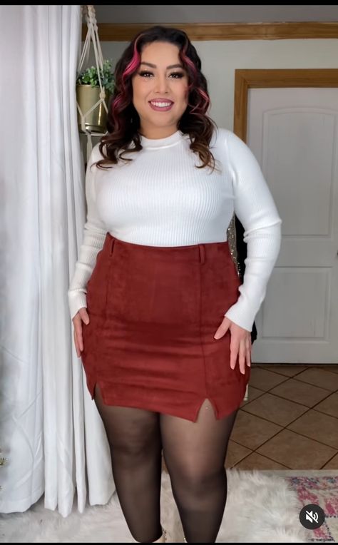 Plus Size Special Occasion Outfits, Plus Size Outfit With Tights, Winter Bar Outfit Plus Size, Everyday Outfits Fall Plus Size, Plus Size New Years Eve Outfits Casual, Date Outfit Plus Size, Plus Size Birthday Outfit Ideas Winter, Winter Date Night Outfit Plus Size, Tights Plus Size Outfits