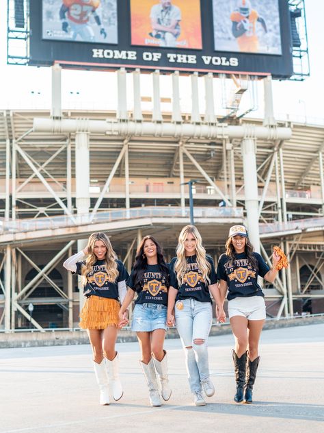 Get pumped up for gameday with the Vols Pep Rally Thrifted Tee! This Volunteers Power T graphic tee is the perfect addition to your game day outfit. Plus, score some extra style points with its unique thrifted design. Be ready to cheer on your team in style. College Football Game Outfit Fall, Black Game Day Outfit, Sec Gameday Outfits, Nfl Game Day Outfit, Cute Cheer Shirts, Game Day Fits, College Football Game Outfit, Tailgate Outfits, Trucker Hat Fashion