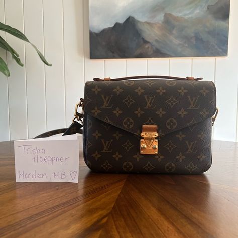 MÉTIS POCHETTE, DR4124, Monogram Canvas, Gold, Leather, 9.8 x 7.5 x 2.8 in Water Stains, Gold Leather, Vuitton Handbags, Monogram Canvas, Gold Material, Monogram, Louis Vuitton, Handbags, Canvas