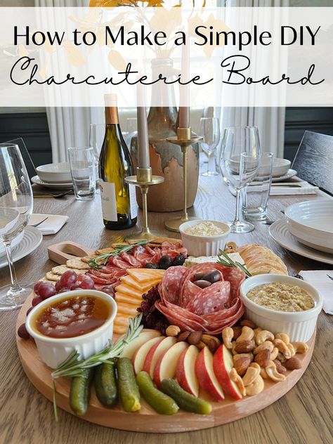 Diy Charcuterie Board, Charcuterie Board Diy, Charcuterie Board Meats, Fig Spread, Sweet Dips, Charcuterie Inspiration, Charcuterie Platter, Charcuterie And Cheese Board, Charcuterie Recipes