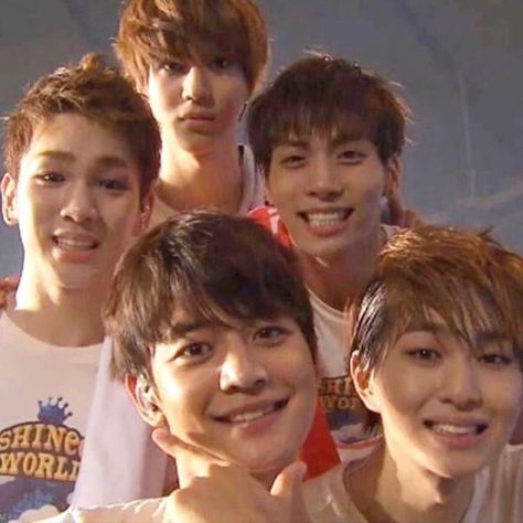 Shinee Five, Shinee Debut, Shinee Onew, Onew Jonghyun, Shinee Minho, Shinee Jonghyun, Shinee Taemin, Kim Kibum, Choi Minho