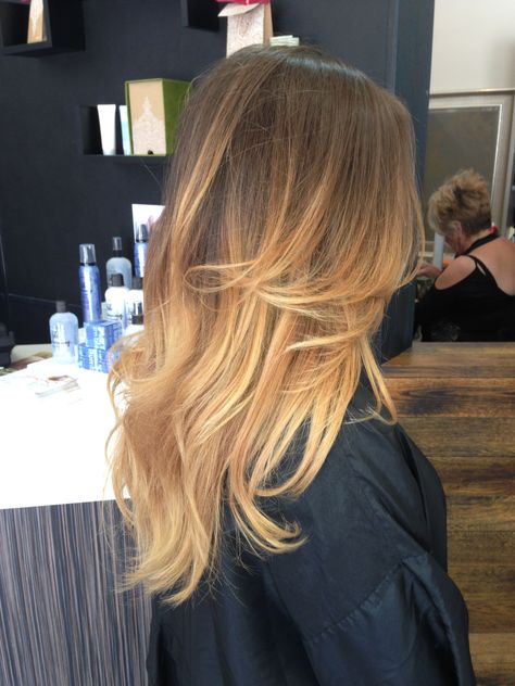 Light brown to golden blonde ombre Light Brown Ombre Hair, Blonde Ombre Short Hair, Light Golden Brown Hair, Hair Lights, Golden Brown Hair Color, Brown To Blonde Ombre, Short Ombre Hair, Makeup Tip, Brown Ombre Hair