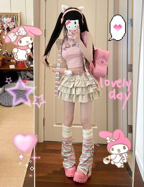 Sanrio Outfits, Sanrio Clothes, Kawaii Outfit Ideas, Estilo Harajuku, E Girl Outfits, Estilo Real, Kawaii Fashion Outfits, Really Cute Outfits, Kawaii Clothes