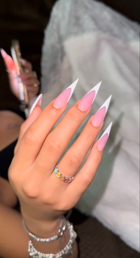 Acrylic Nails Stiletto, Stilleto Nails Designs, Short Stiletto, Drip Nails, Stiletto Nails Designs, Dope Nail Designs, Classy Acrylic Nails, Long Acrylic Nails Coffin, Acrylic Nails Coffin Pink