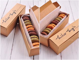 packaging design for my homemade macarons | by TailorTang Macaroon Packaging, Homemade Macarons, Macaron Packaging, Super Cookies, Kek Lapis, Macaron Boxes, Baking Packaging, Dessert Packaging, Cake Packaging