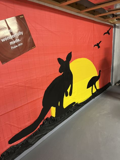 Australia Safari, Australia Themed Classroom, Australia Party Decorations, Outback Theme Party, Australian Outback Decorations, Zoomerang Vbs Decor, Australian Outback Vbs Decorations, Australian Vbs Decorations, Australia Vbs Decorations