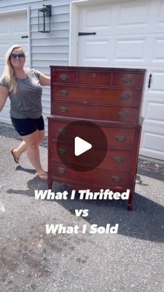 Habitat Restore, Color Furniture, Mötley Crüe, Flipping Furniture, Colorful Furniture, Refinishing Furniture, Green Gold, Furniture Makeover, So Happy