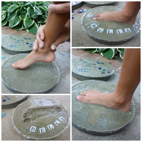 Stepping Stone Tutorial, plus fill the footprints with glow in the dark resin to make them glow! Description from pinterest.com. I searched for this on bing.com/images Koti Diy, Concrete Stepping Stones, Stepping Stones Diy, Garden Stepping Stones, Garden Steps, Stones Diy, Have Inspiration, Concrete Projects, Stepping Stone