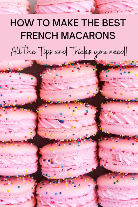 This is the Ultimate Guide to making French Macarons - filled with tips and tricks to ensure that you have perfect French Macarons every time. Pink Aesthetic Baking, Macarons Vanilla, Macarons Aesthetic, Donat Glaze, Cloudy Kitchen, Homemade Macarons, Kue Macaroon, Animal Cracker, Vanilla Macarons