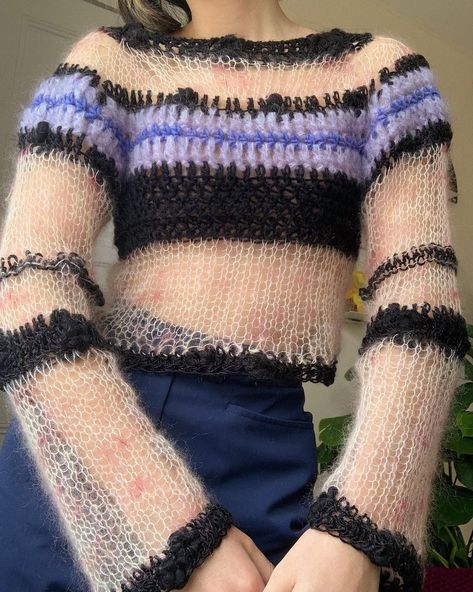 Mohair Crochet Sweater, Mohair Sweater Pattern, Mohair Scarf, Sweater Crochet, Crochet World, Hand Knitted Sweaters, Sweater Crochet Pattern, Color Inspo, Mohair Sweater