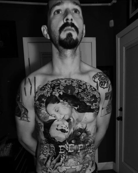 Shia LaBeouf got a tattoo for a new role Full Torso Tattoo, Shia Labeouf Tattoo, Shia Labeouf Style, Tattoo Ideas Unique, Torso Tattoos, Full Sleeve Tattoo Design, Perfect Tattoo, Shia Labeouf, Streetwear Apparel