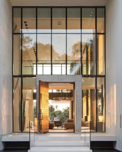 External Staircase, Entrance Lobby, Modern Residence, Hallway Designs, Glass Walls, Entrance Porch, Floor To Ceiling, Glass Facades, Staircase Design