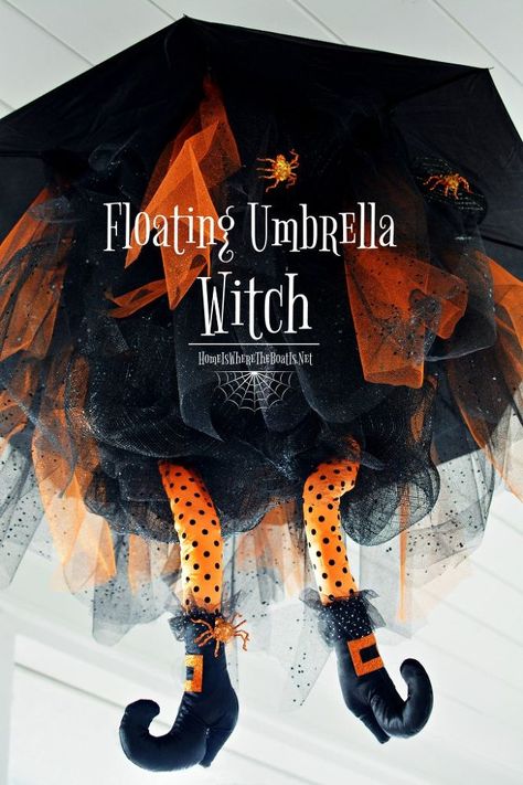 This Floating Umbrella Witch is a fun witch "craft"! I’ve seen these witches flying all over the web and on Pinterest. This fun DIY is easy and starts with a pa… Floating Witch, Witches Flying, Witches Tea, Hallowen Ideas, Casa Halloween, Witch Legs, Dollar Store Halloween, Witch Diy, Adornos Halloween