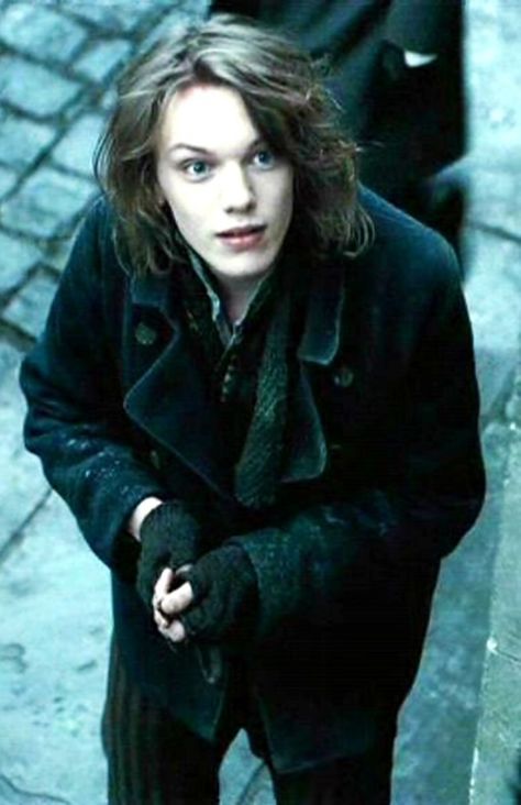 Jamie Campbell, Sweeney Todd, Jamie Campbell Bower, A Man, Black