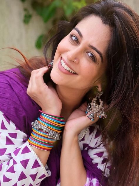 dipika kakar, celebrities who quit acting, dipika kakar latest photos, bollywood bubble, zaira wasim, sana khan, uday chopra, Deepika Kakkar, Dipika Kakkar, Dipika Kakar, Cute Photo Poses, Sana Khan, Bollywood Posters, Neck Designs For Suits, Casual Indian Fashion, Indian Tv Actress